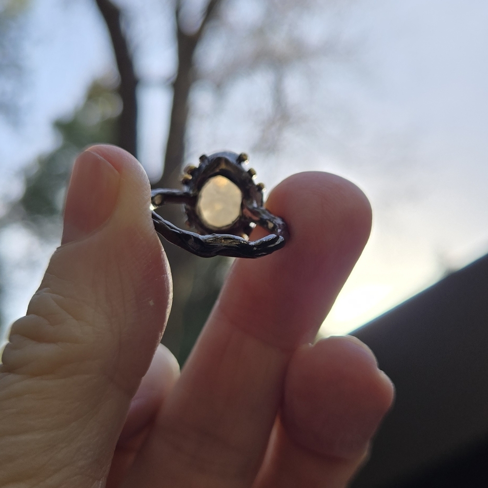 Moonstone 8k Sterling Gold & Rhodium Ring Sz8 - Picture 9 of 16